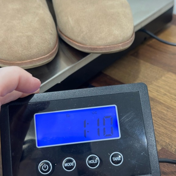 Michael Kors Womens Chelsea Boots 9.5 Tan Suede Leather Ankle Heel Point Toe - Picture 10 of 10